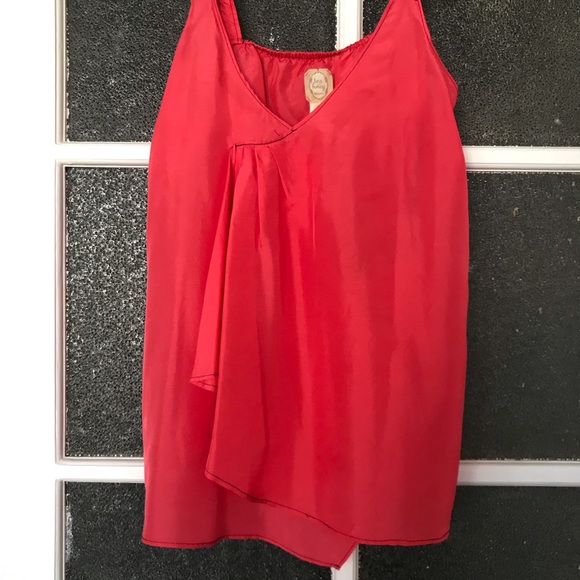 Tea and Honey Coral Blouse - Picture 2 of 5